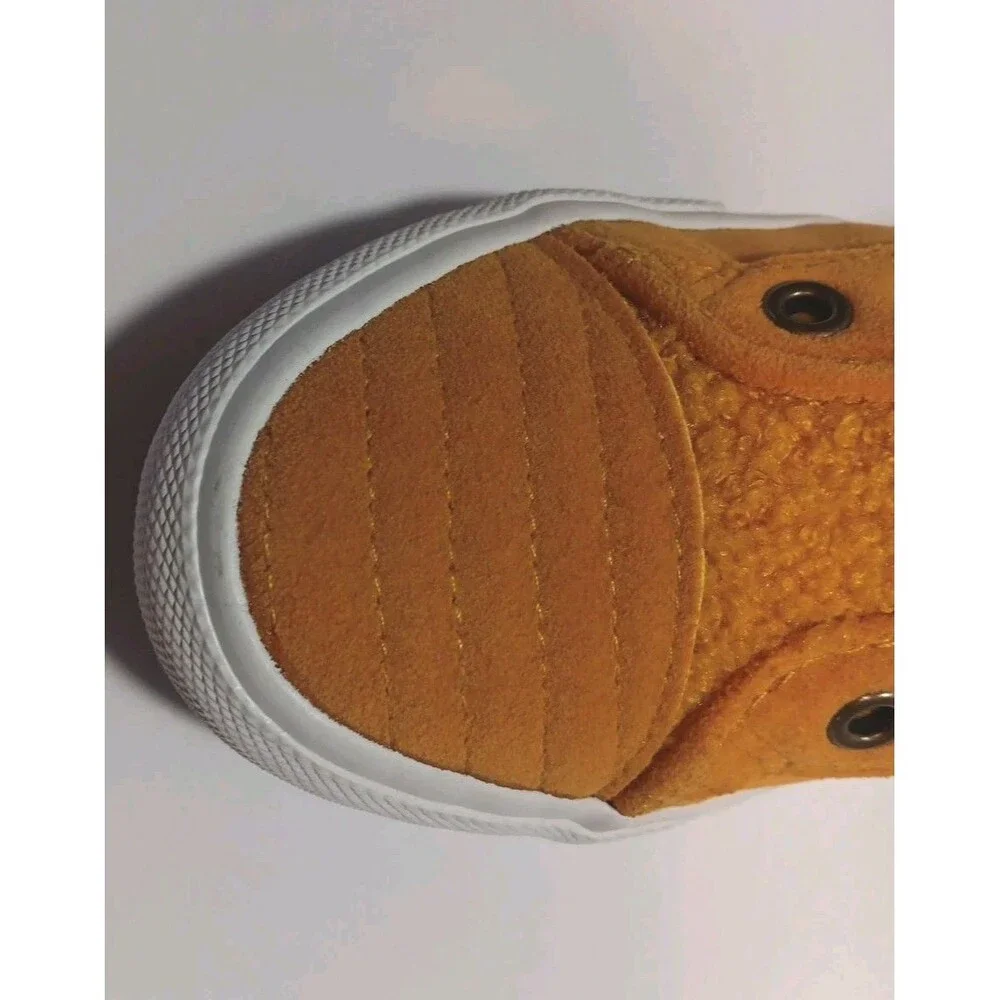 Tennis Shoes Size 1 Youth, Unisex Mudd Shoes, Yellow, Slip On